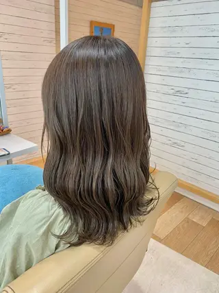 ミディアム 荒木 たけるのヘアスタイル