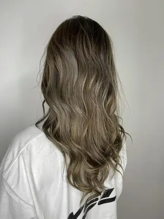 セミロング カラー 杉田 一浩のヘアスタイル