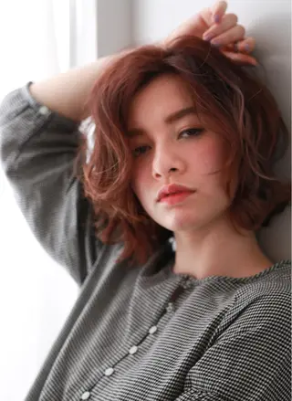 ミディアム カラー sakura .のマツエク・マツパデザイン