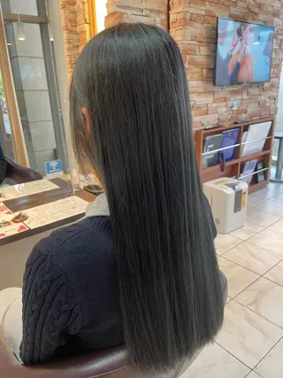 ロング 垢抜け透明感カラー 🌻篠崎梓🌻のヘアスタイル