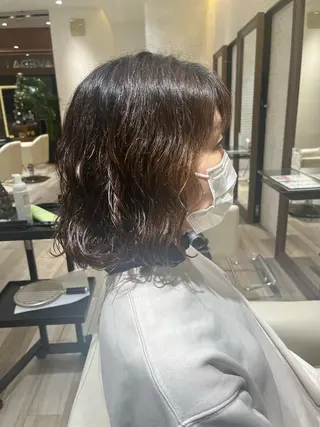ミディアム パーマ ZELE  上尾所属・濱中 美葵のヘアスタイル