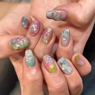 ネイル レイヤー/手書きネイ ルCOCORO 🎀のネイルデザイン