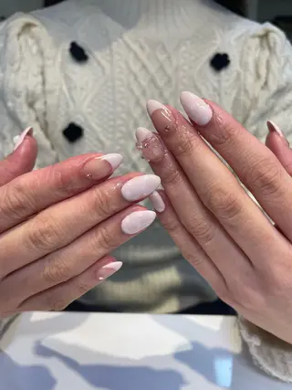 ネイル ネイルサロン　SLASH所属・Aki ୨୧のネイルデザイン