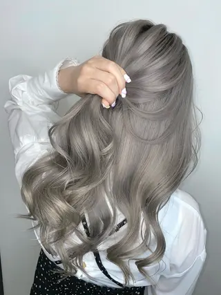 ロング 原田 瑠月のヘアスタイル