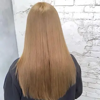 カラー LUNTY NAMBA 難波駅前店所属・透け感ベージュ 🪐REN🪐のヘアスタイル