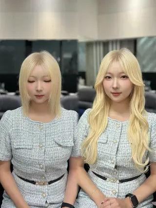 ロング 【elyts】 COCOROのヘアスタイル