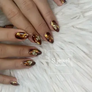 ネイル S♡JEWEL所属・S. JEWELのネイルデザイン