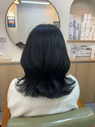 ミディアム lou  by  revo所属・カット無料❗️🫧 由姫🫧のヘアスタイル