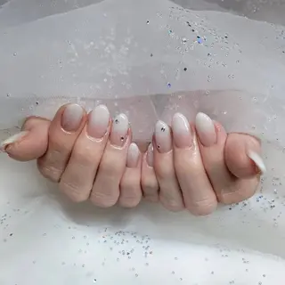 ネイル 金井 奈々のネイルデザイン