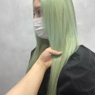 セミロング ✨ブリーチ特化✨ 💚Acchon💚のヘアスタイル