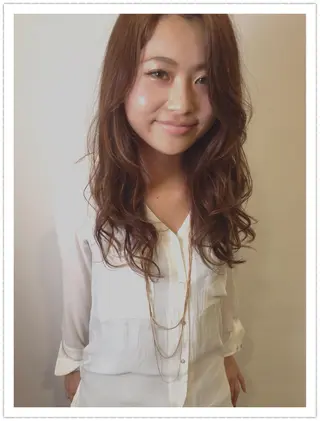 ロング カラー パーマ 鈴木 晃一のヘアスタイル