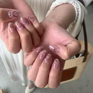 ネイル emanon 新宿東口店所属・nailist akariのネイルデザイン