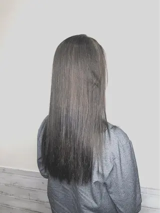 ロング カラー パーマ グランルシア梅田所属・女性指名人気no.1 尾崎のヘアスタイル