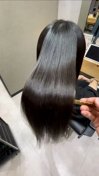 セミロング 縮毛矯正 平賀　凌のヘアスタイル