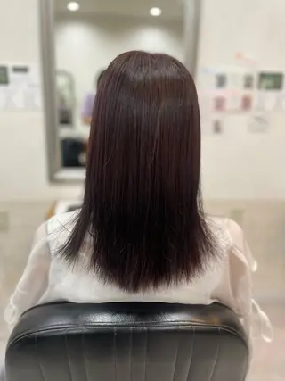 セミロング カラー 堀川 希歩のヘアスタイル