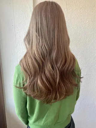 ロング merc.🌿 友藤鮎那のヘアスタイル