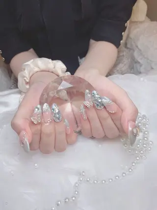 ネイル DigNail Moeのネイルデザイン