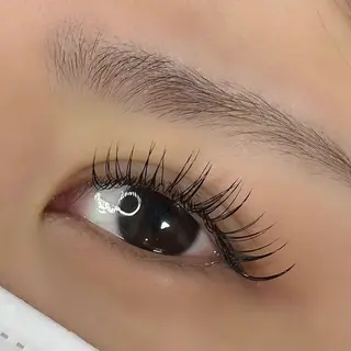 マツエク・マツパ OKIKA所属・【OKIKA】 らん🦖🌈🧡のマツエク・マツパデザイン