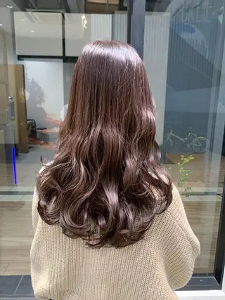 ロング カラー ヘアアレンジ yuka .のヘアスタイル
