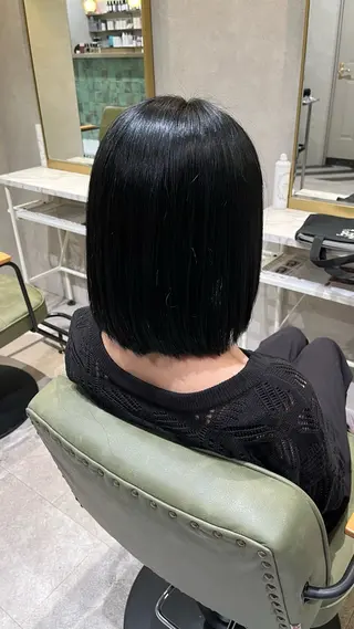 ミディアム カラー 新宿/アシスタント AiNAのヘアスタイル