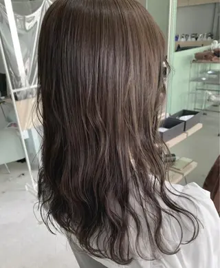 ロング カラー 暖色/まろベージュ/ シカタユウカのヘアスタイル