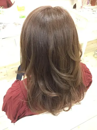 カラー ブルーム yukiのヘアスタイル