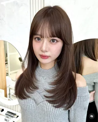セミロング カラー 🎀miyu🎀池袋 レイヤーカット🎀のヘアスタイル