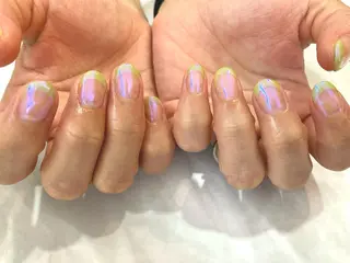 ショート カラー ネイル マツエク・マツパ illum hicariのネイルデザイン