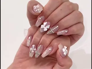 ネイル Kari ネイルサロンのネイルデザイン