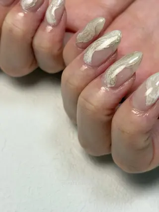 ネイル Li'a Bloom所属・🦋🤍 madoka🤍のネイルデザイン