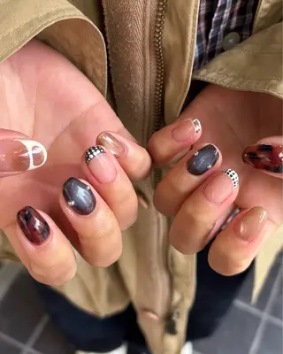 ネイル 🪐富島彩夏 /海外nail🪐のネイルデザイン