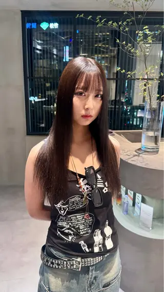 カラー 小田 晃瑛のヘアスタイル