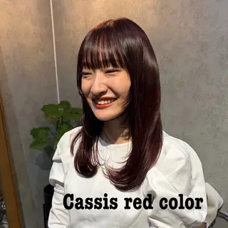 ミディアム カラー ボブ/プツッとボブ/ 暖色カラー/モエのヘアスタイル