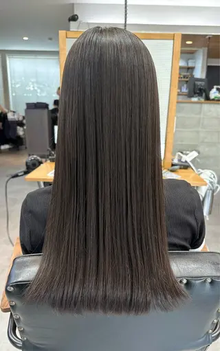 ロング Azule所属・Azule ふくやのヘアスタイル