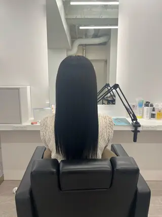 カラー IRESU札幌駅南口店所属・IRESU yukaのヘアスタイル