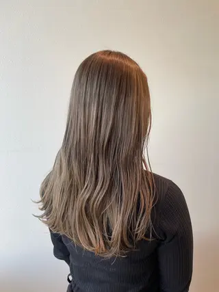 ロング カラー 木村 架音のヘアスタイル