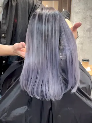 ロング 🔷ブリーチバレイヤ ージュ🔷飯野達也のヘアスタイル