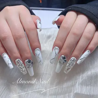 ネイル Almond Nail 亀戸のネイルデザイン