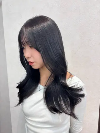 ロング ふんわり透け感カラー ☁🫧コッシーのヘアスタイル