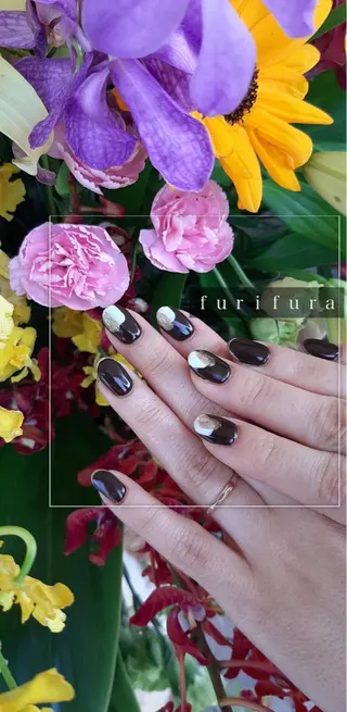 ネイル ｆｕｒｉｆｕｒａ所属・f u r i f u r aのマツエク・マツパデザイン