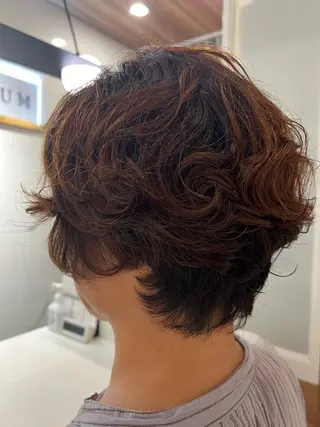 ショート 村中 逸紀のヘアスタイル