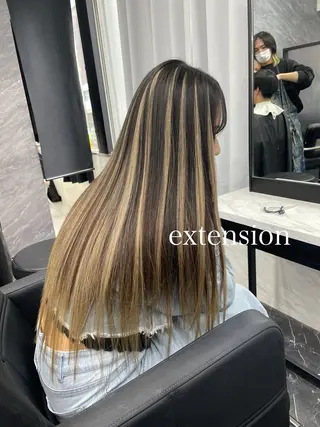 ロング カラー エクステ🩵ブリーチ 韓国ヘア🩵KAEのヘアスタイル