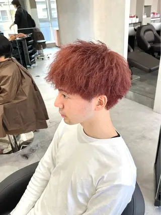 ミディアム 岸田 悠佑のヘアスタイル