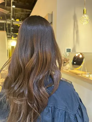 ロング カラー LoE[ロエ]桃井 香菜子のヘアスタイル