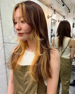 ロング カラー パーマ ヘアアレンジ メンズ キッズ ネイル マツエク・マツパ アイブロウ SALOWIN梅田茶屋町店所属・ウルフレイヤーカット /チヒロのヘアスタイル