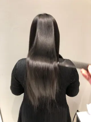 ロング 國分 利成のヘアスタイル