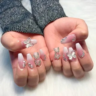 ネイル adorable 〈Kurumi〉のネイルデザイン