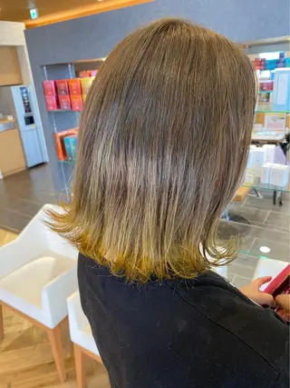 ミディアム 尾崎 優也のヘアスタイル