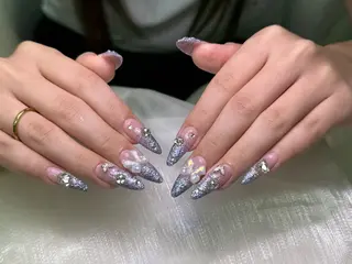 ネイル lucky nail 歌舞伎町のネイルデザイン