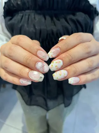 ネイル ガーリーネイル hiroka🩰🎀のネイルデザイン